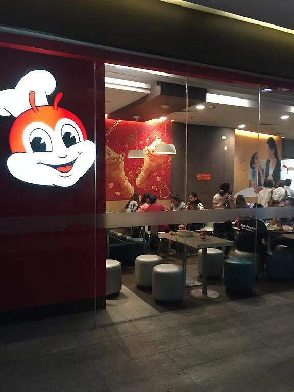 Luckycat Homestay Manila