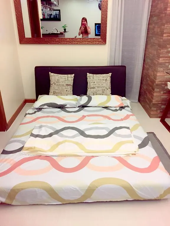 Luckycat Homestay Manila 0*,