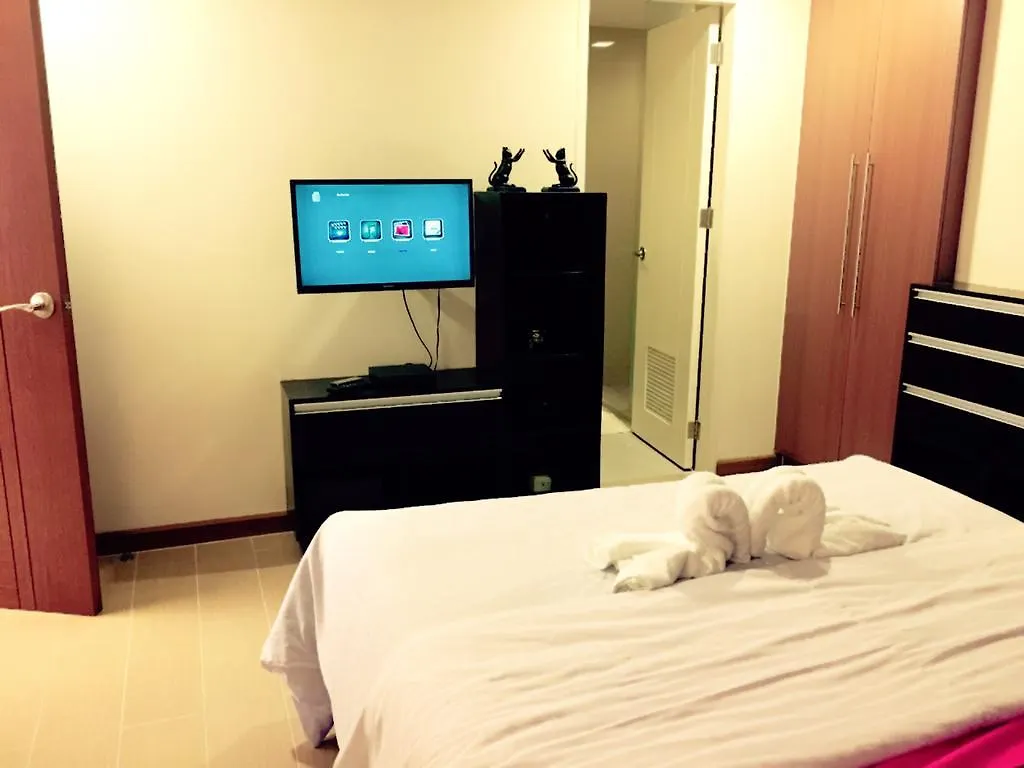 Apartment Luckycat Homestay Manila Philippines