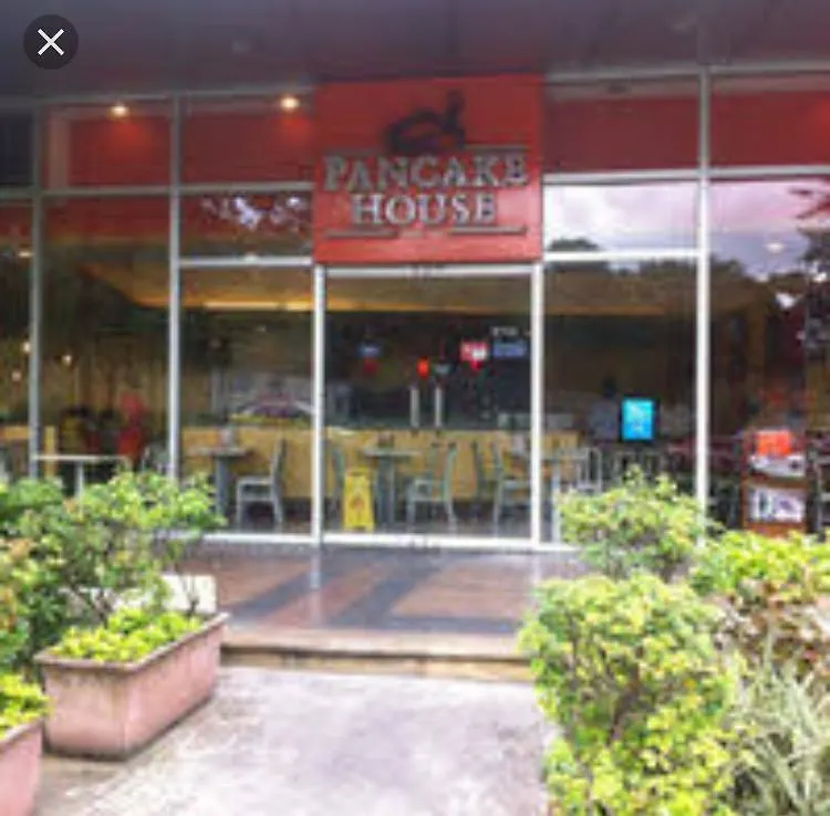 Apartment Luckycat Homestay Manila Philippines